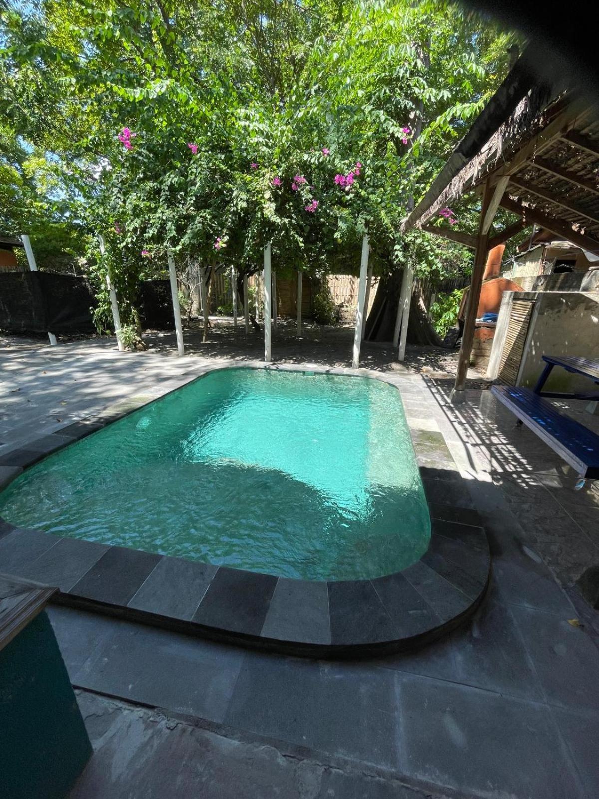 Elephant House And Bungalows Gili Air Extérieur photo
