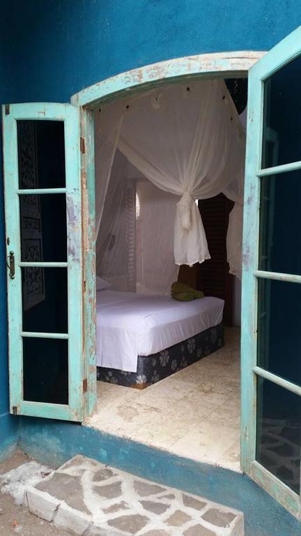 Elephant House And Bungalows Gili Air Extérieur photo